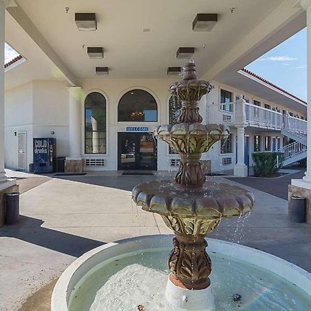 Motel 6 Chandler Prado del Sol Eksteriør bilde